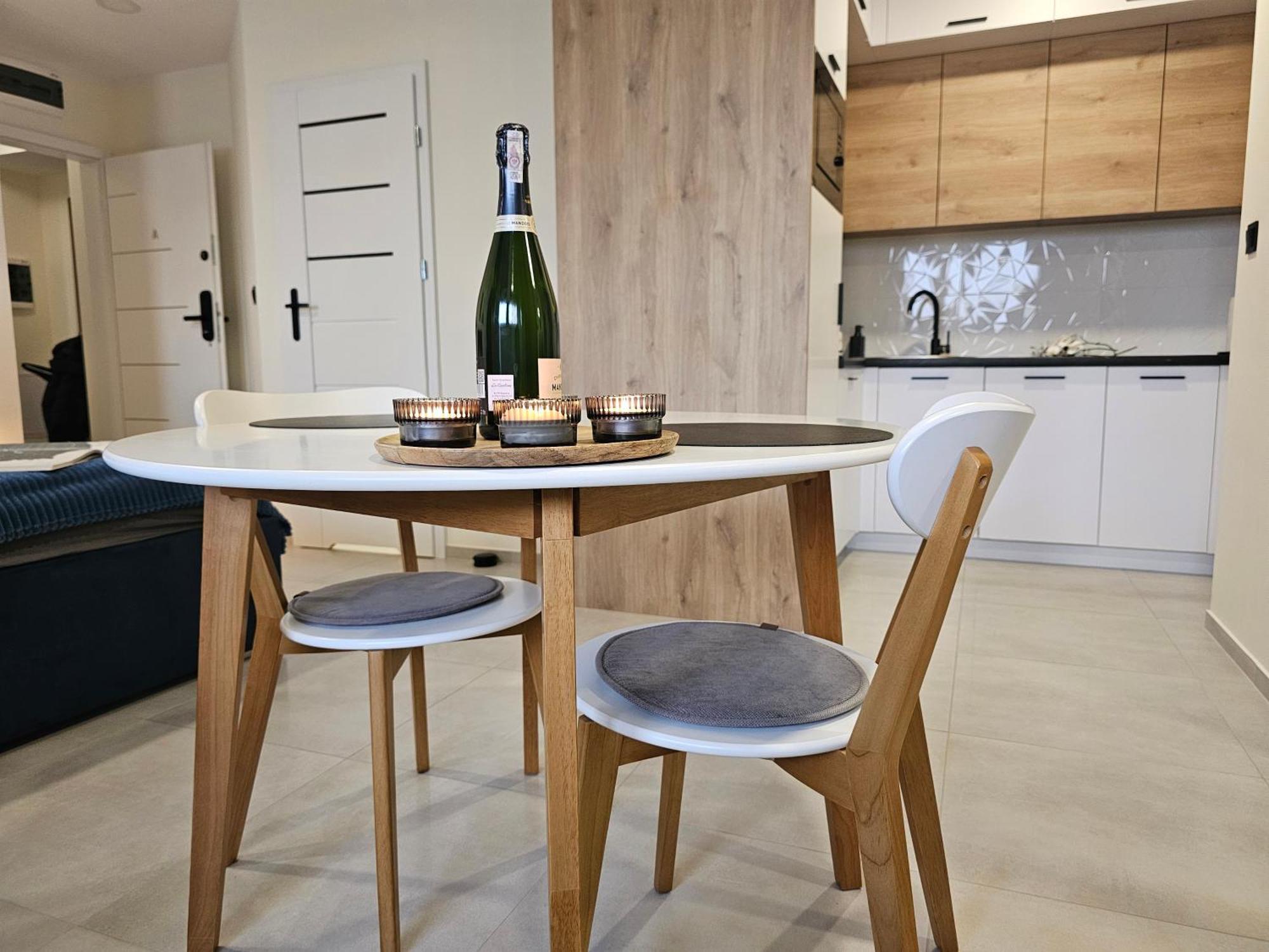 Urban Apartments Premium Baildona 18A, Free Garage, Self Check-In Katowice Exterior photo